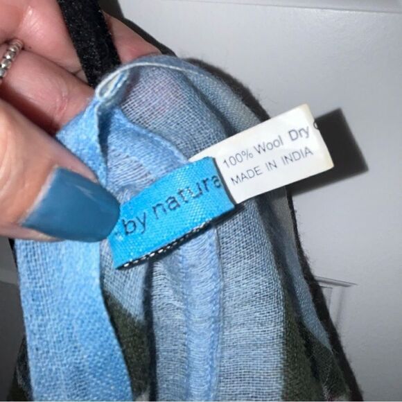 Anu by Natural Wool Infinity Scarf - Picture 6 of 10